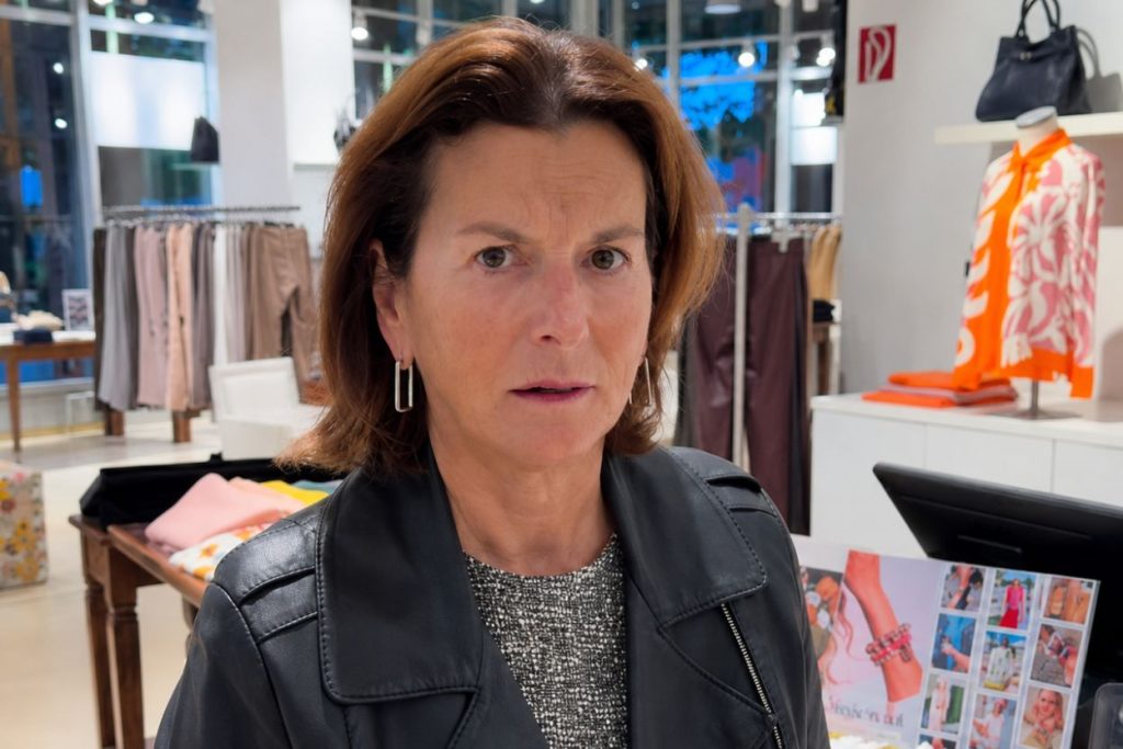 Claudia Obert